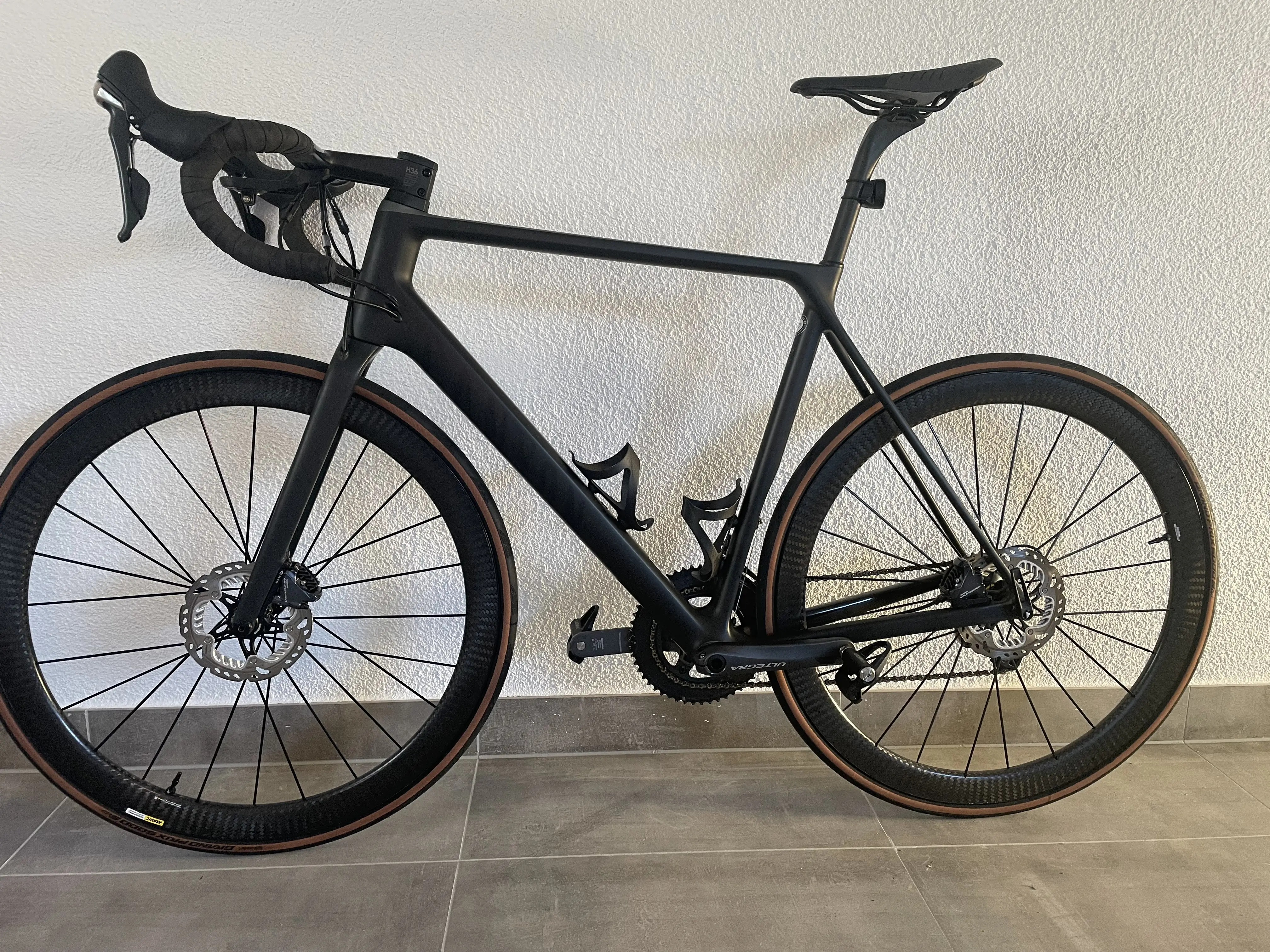 Canyon ultimate cf outlet slx disc 8.0 sl