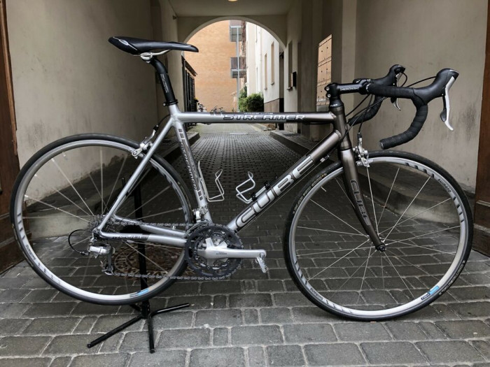 Cube streamer road store bike