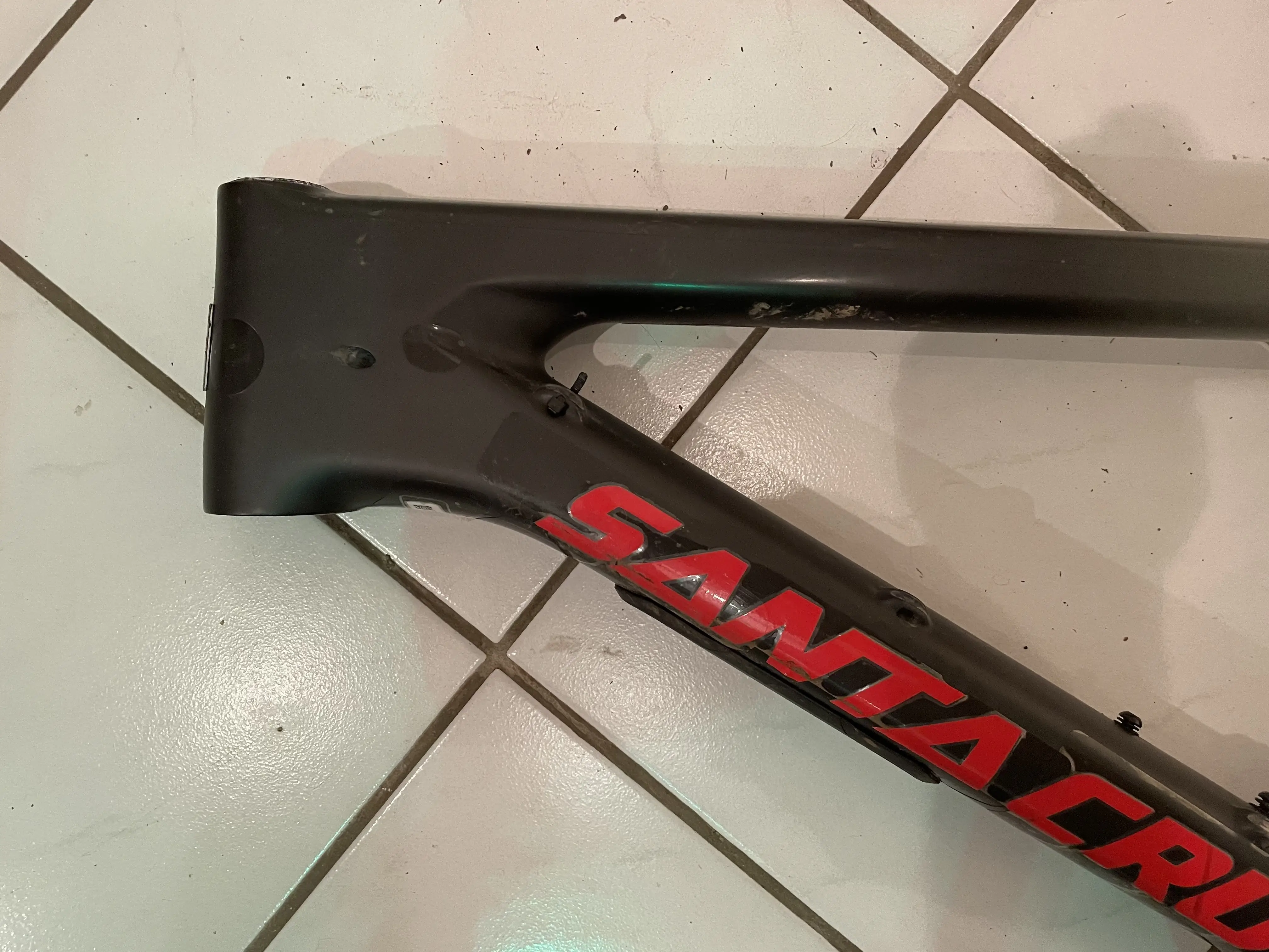 Santa Cruz Nomad Carbon CC used in XL buycycle