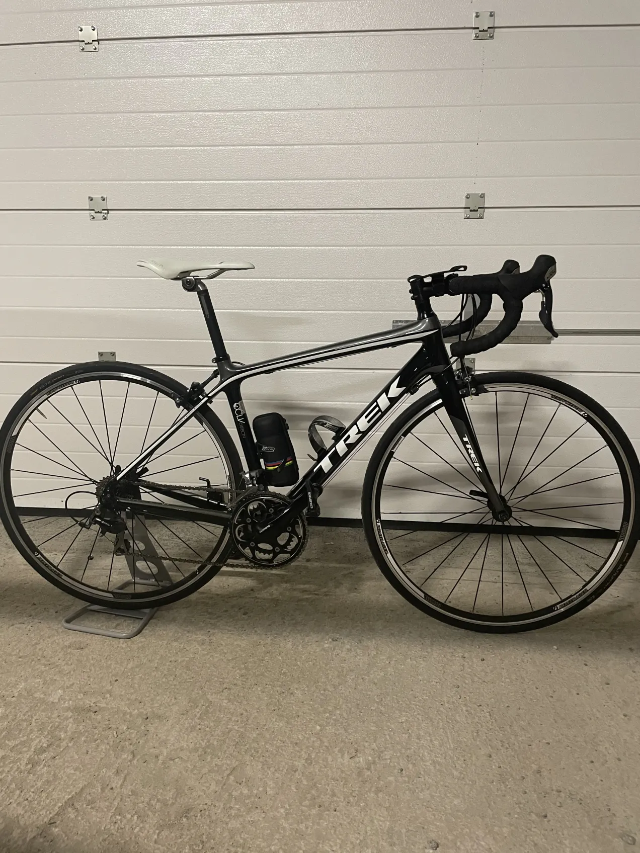 Trek madone best sale 3.1 h2