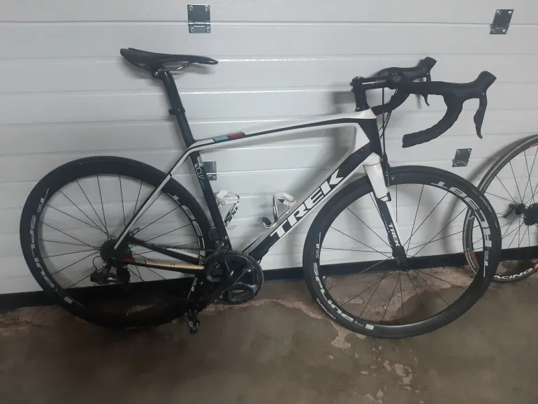 Trek madone 2025 5.9 weight