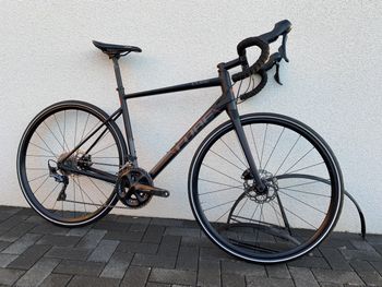 Used CUBE Attain SL Disc 2017 Road & Gravel, Schwarz — image 1 of 17