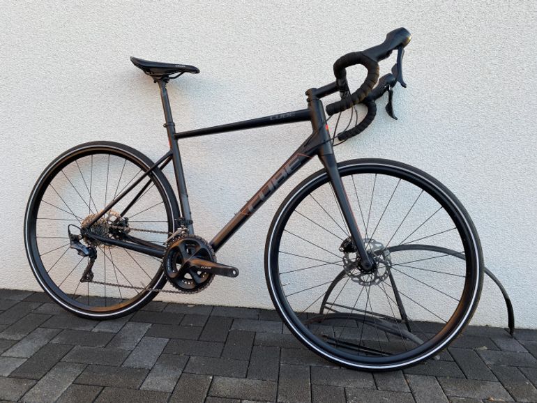 Used CUBE Attain SL Disc 2017 Road & Gravel, Schwarz — image 1 of 17