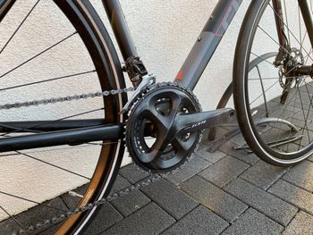 Used CUBE Attain SL Disc 2017 Road & Gravel, Schwarz — image 3 of 17