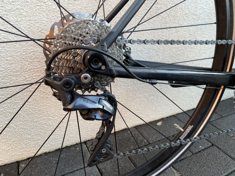 Used CUBE Attain SL Disc 2017 Road & Gravel, Schwarz — image 11 of 17