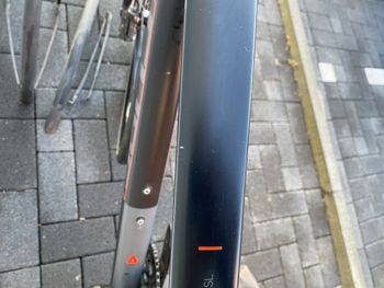 Used CUBE Attain SL Disc 2017 Road & Gravel, Schwarz — image 8 of 17