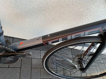 Used CUBE Attain SL Disc 2017 Road & Gravel, Schwarz — image 13 of 17