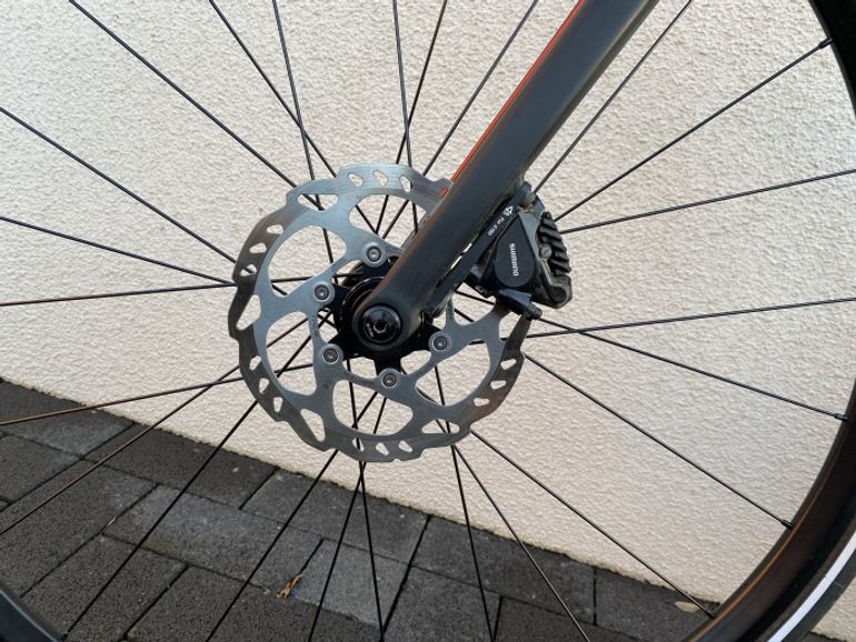 Used CUBE Attain SL Disc 2017 Road & Gravel, Schwarz — image 5 of 17