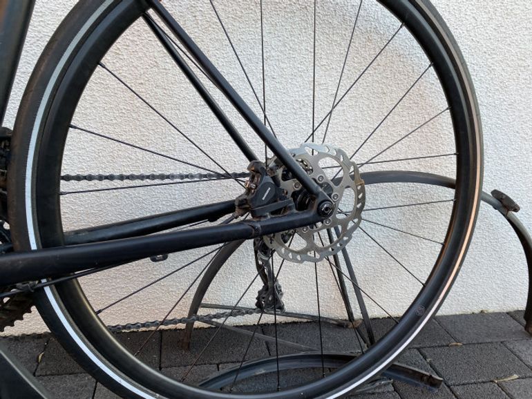 Used CUBE Attain SL Disc 2017 Road & Gravel, Schwarz — image 14 of 17