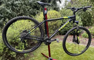 Trek x caliber 9 2017 deals specs