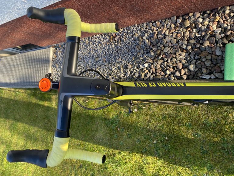 Used Canyon Aeroad CF SLX 6.0 2016 Road & Gravel, shop.filter.color.ffff00 — image 2 of 3