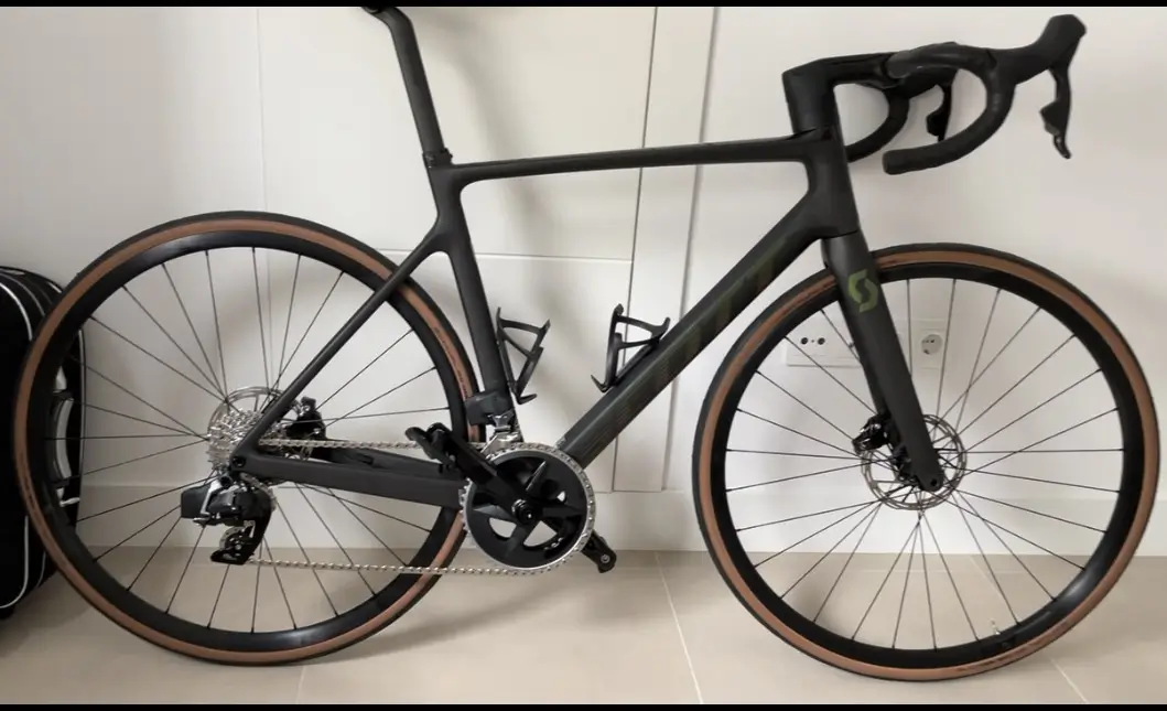 Scott addict rc 30 ultegra disc road bike online 2021