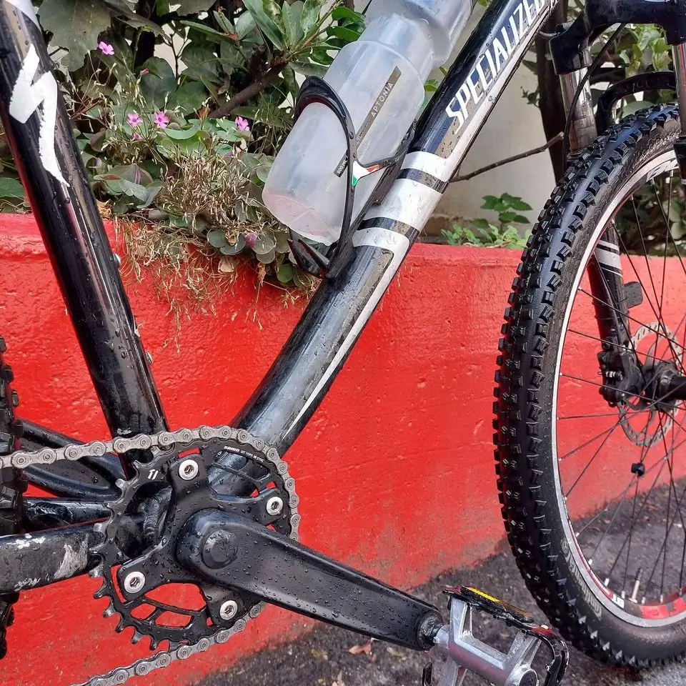 2011 specialized best sale hardrock disc