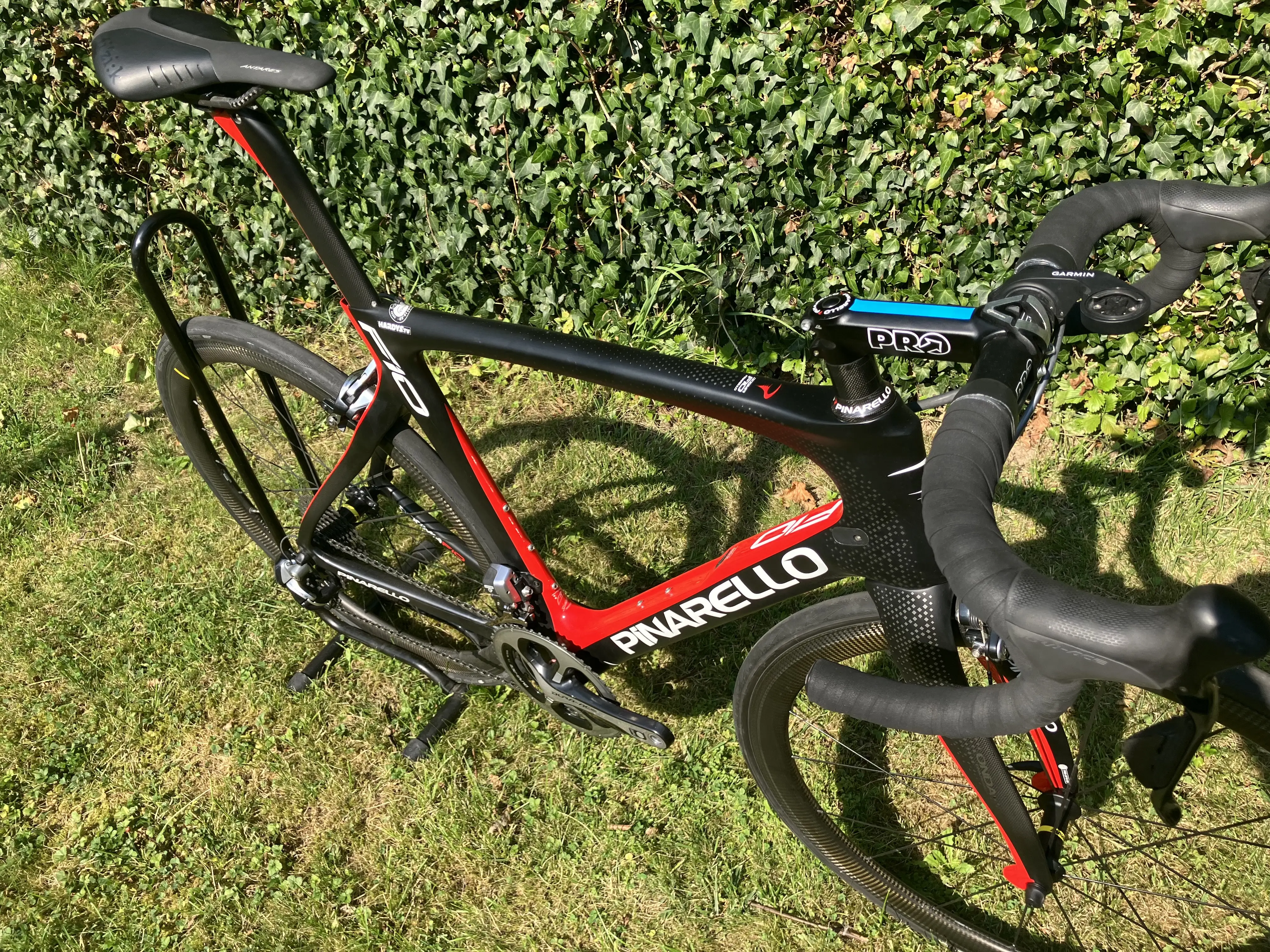 Pinarello Dogma F10 Disk Road Bike - 2019, 56cm