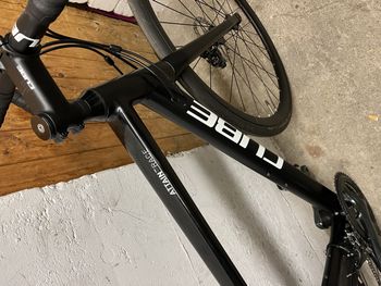 Used CUBE attain Race 2021 Road & Gravel, Black — image 5 of 17