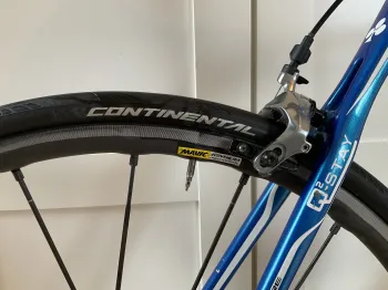 Used Colnago M10 Monocoque 2011 Road & Gravel, Blue — image 12 of 14
