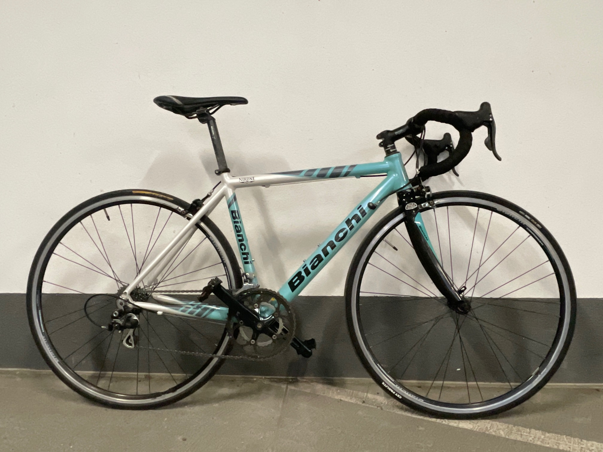 Bianchi alloy best sale road bike