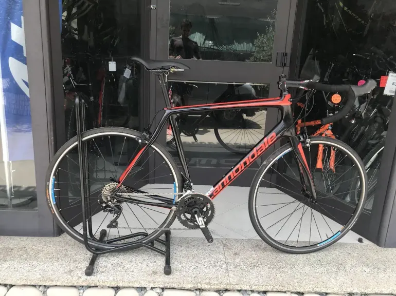 Cannondale Synapse Carbon 105 used in 58 cm buycycle