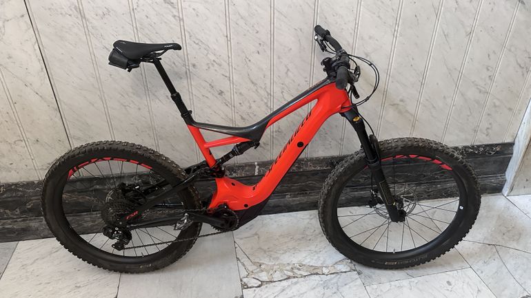 Specialized Men s Turbo Levo FSR Expert Carbon 6Fattie 29 used in