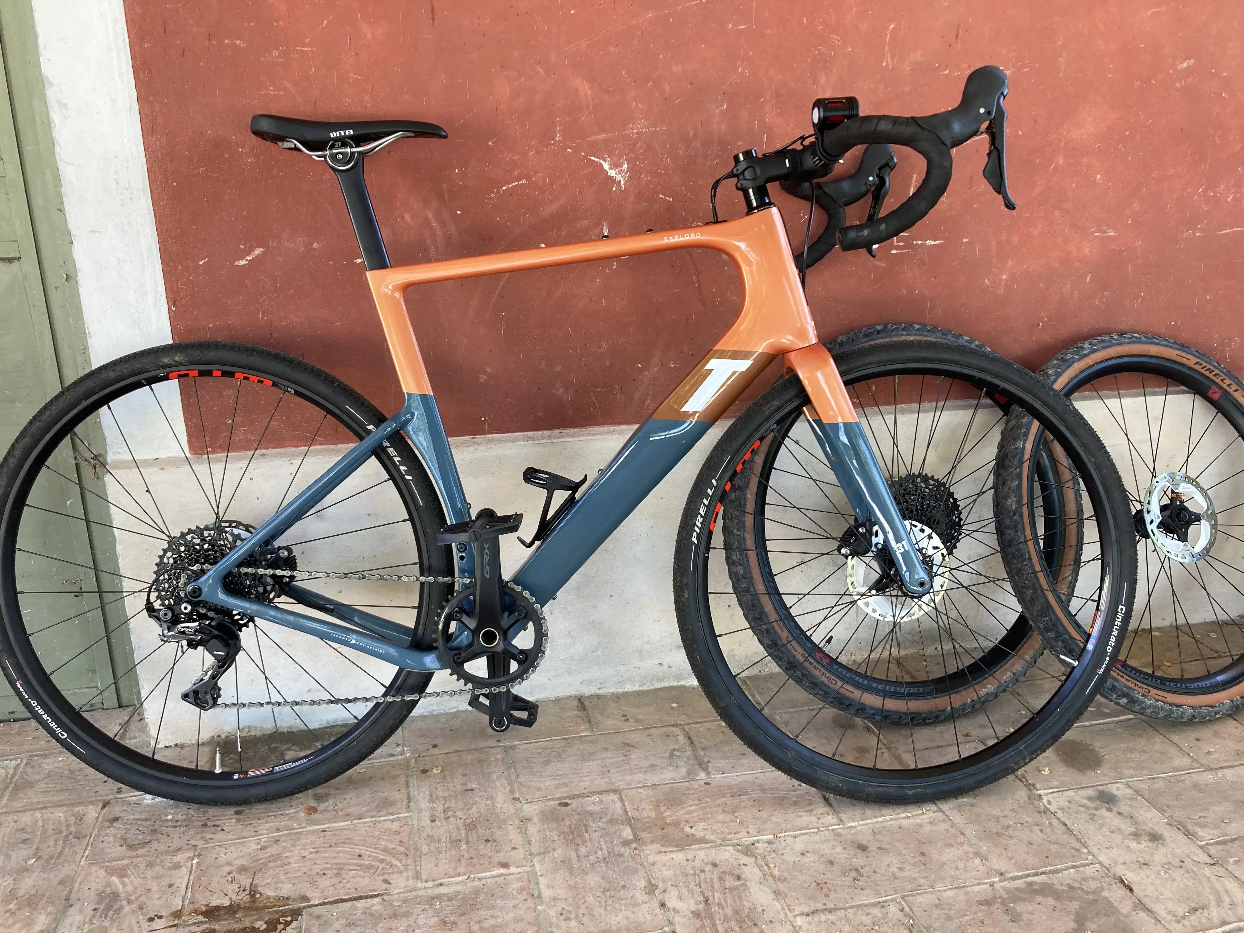 exploro race grx 1x