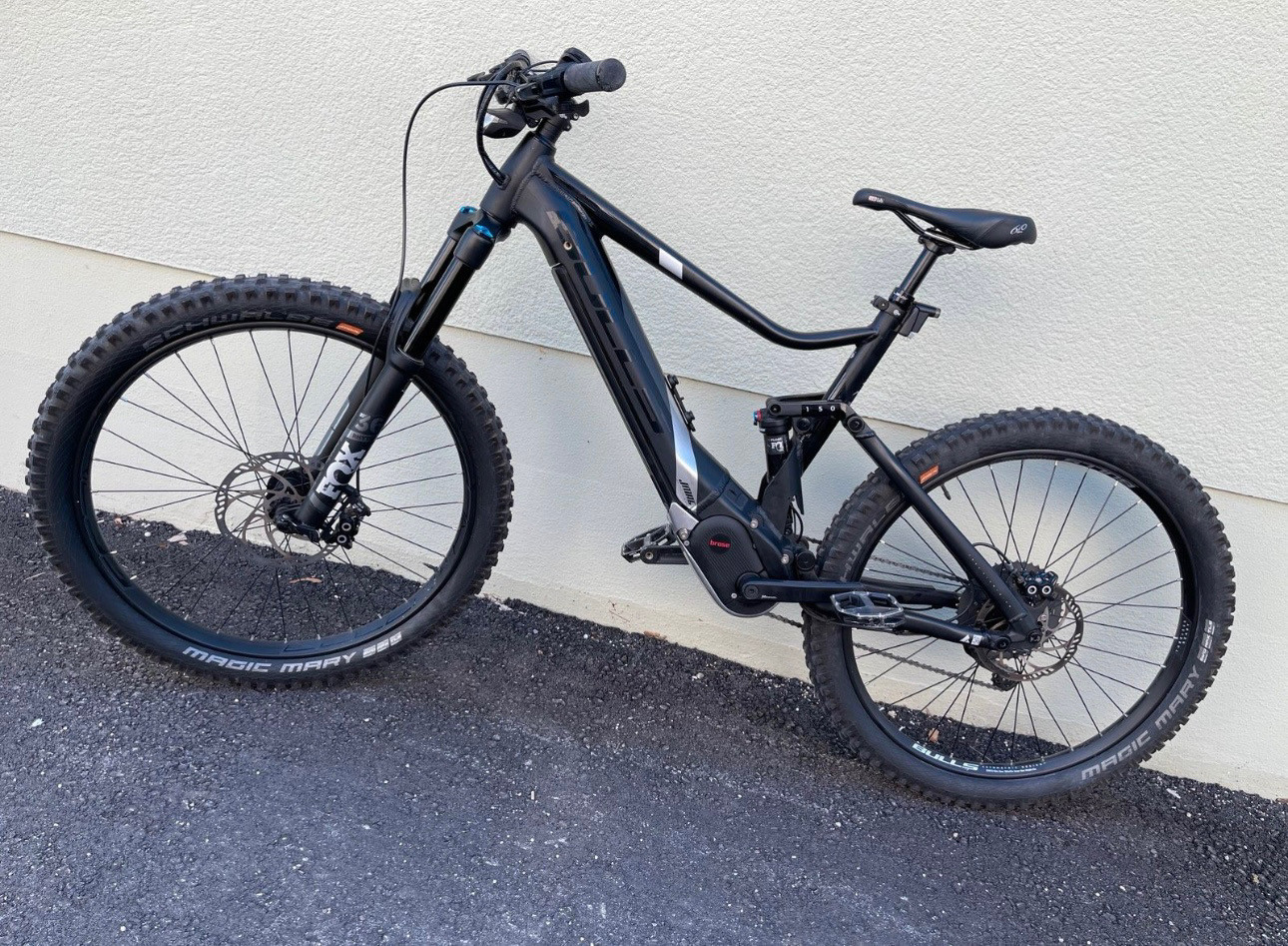 Bulls E-stream Evo Am 4 Modell 2020 BULLS E-Stream EVO AM 4 27.5+ použitý v 49 cm | koupitcyklus