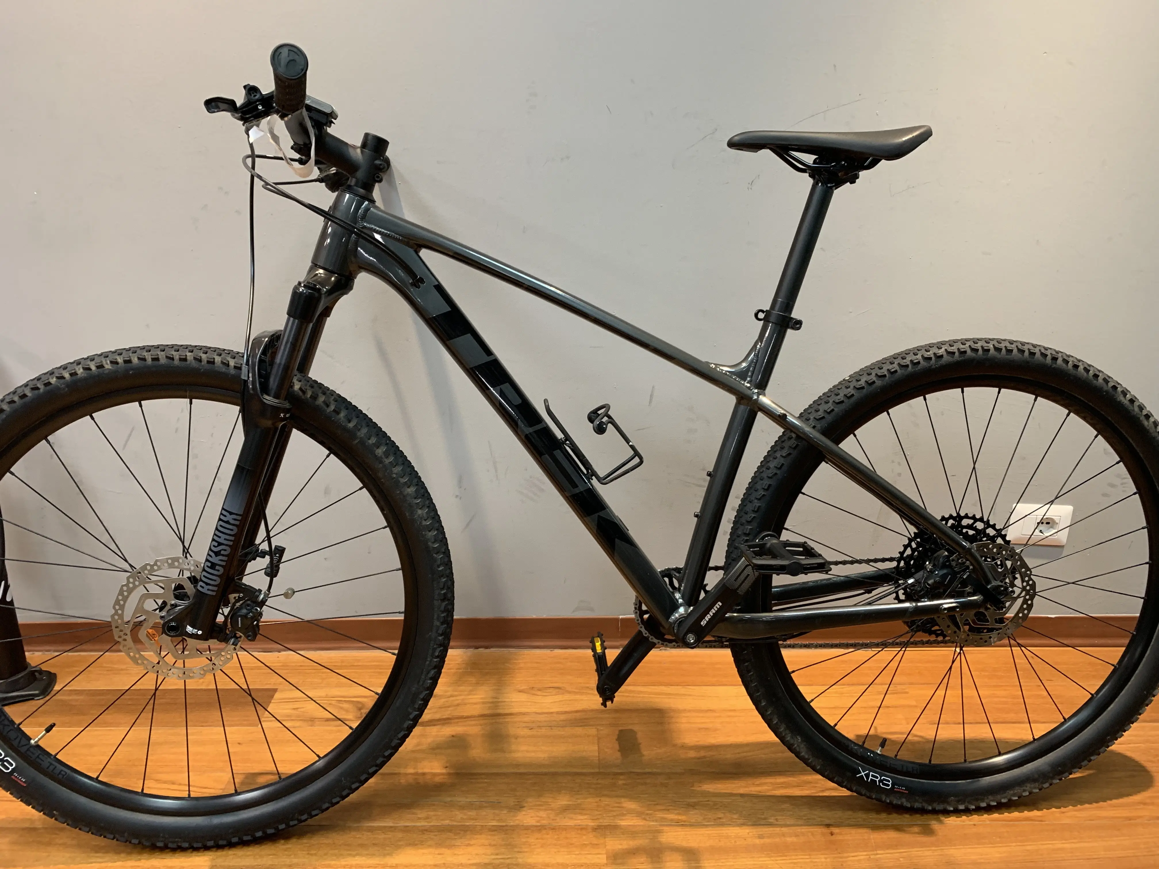 2021 trek x discount caliber