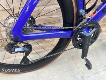 Canyon Aeroad CF SLX 8 Disc Di2 2023 Road & Gravel de segunda mano, Azul — imagen 8 de 8