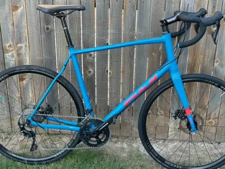 Fuji sportif 1.1 road sales bike