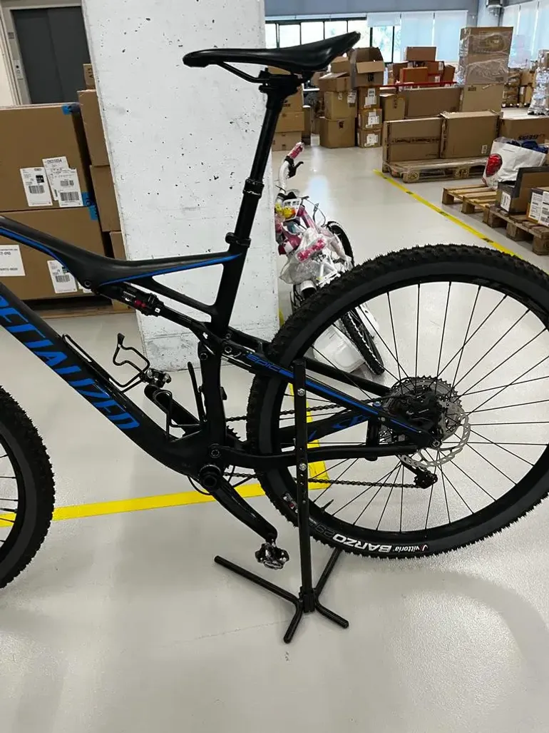 Specialized epic best sale comp carbon 2017