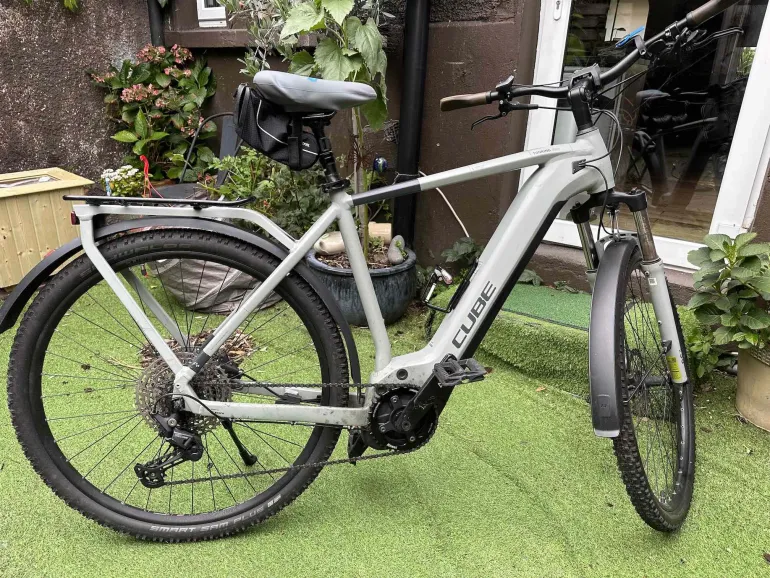 Cube Touring Hybrid Exc 625 Test CUBE TOURING HYBRID PRO 625 Ebike used in L | buycycle
