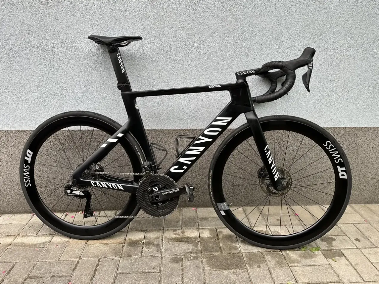 Canyon Aeroad CFR Disc Di2