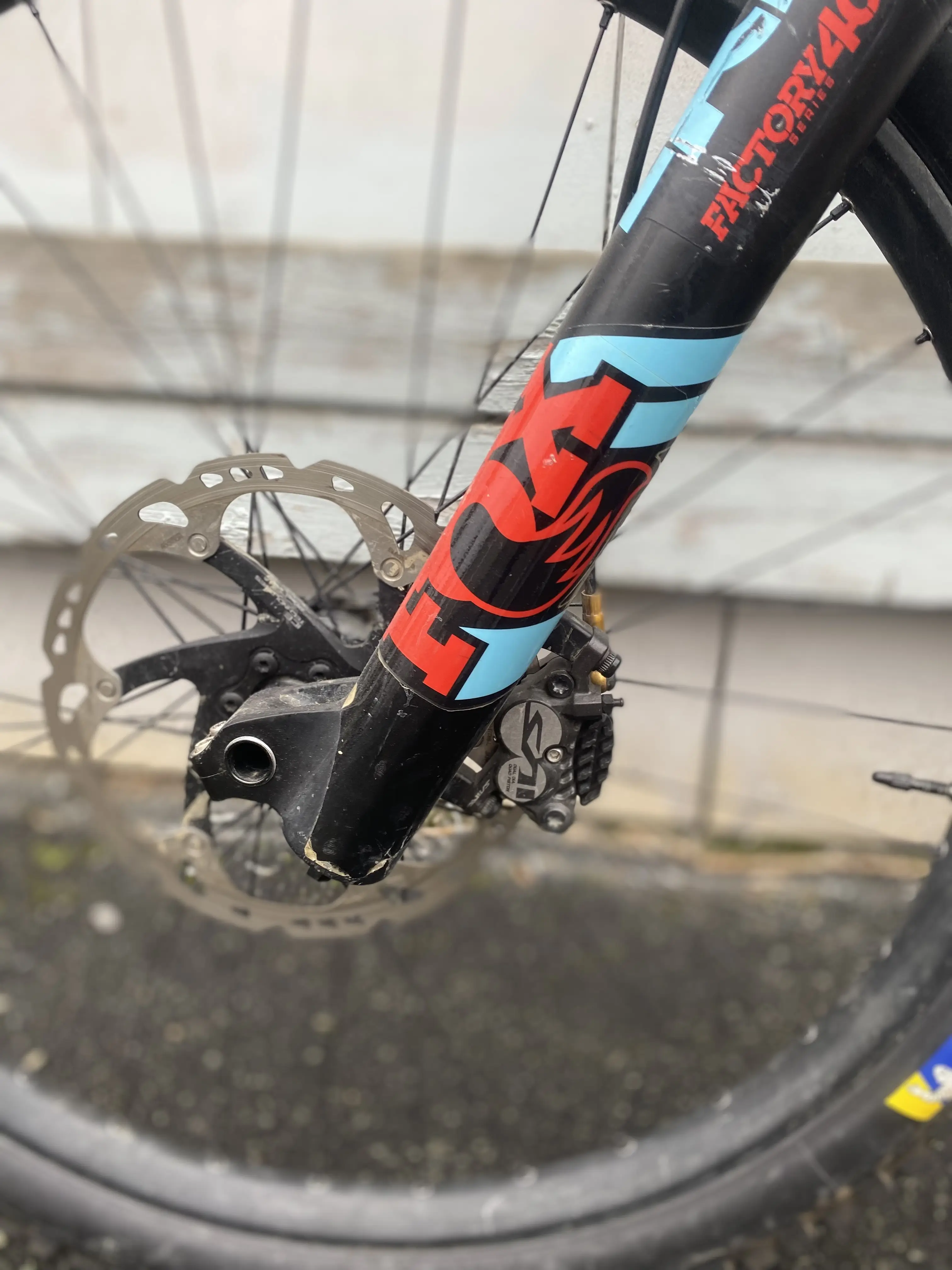 Mondraker summum carbon pro 2025 team 2019