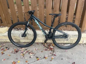 Specialized 2024 rockhopper 26