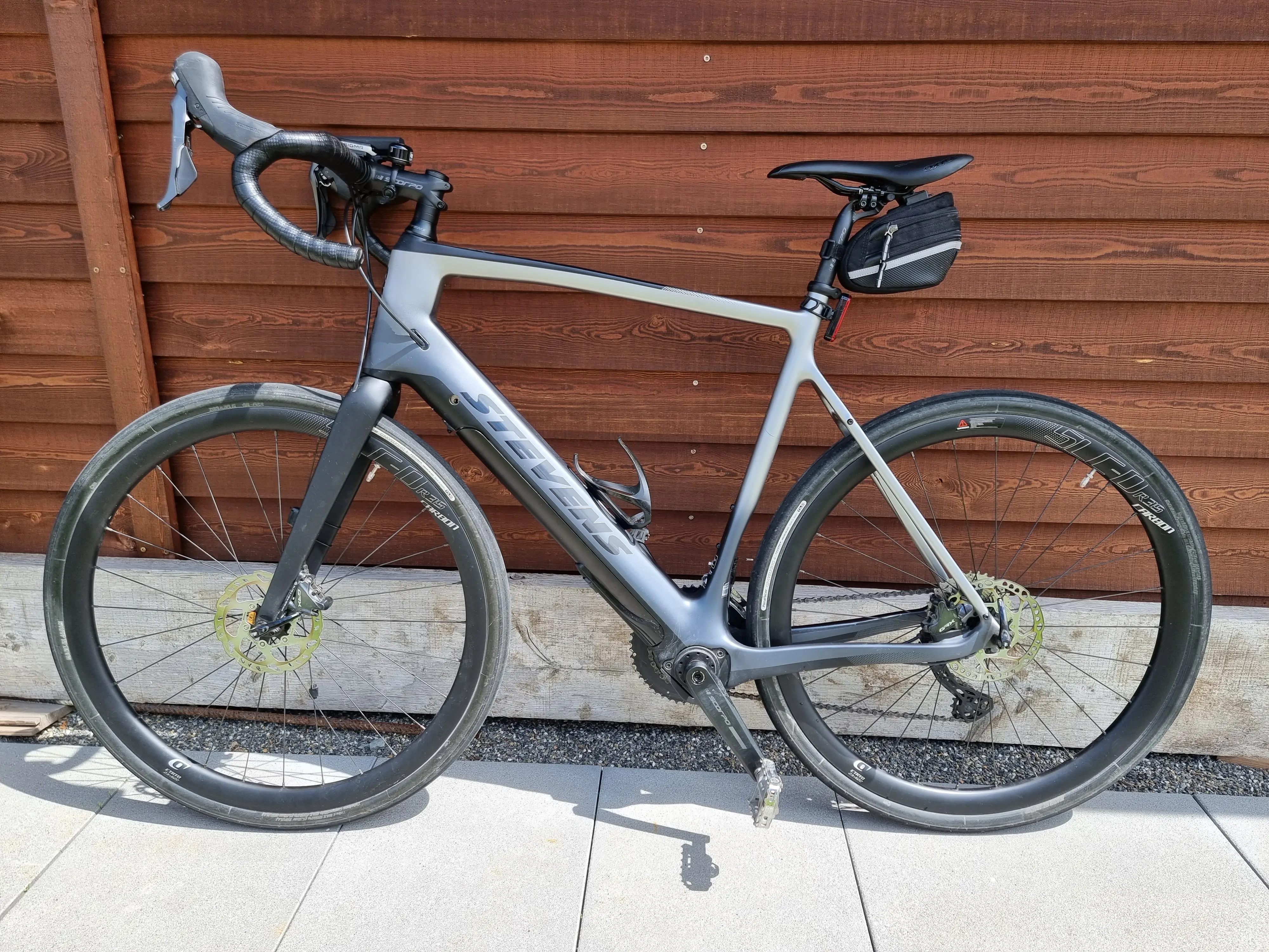 Stevens gravel e best sale bike