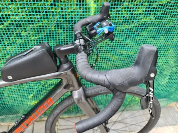 Used Specialized Diverge Base Carbon 2022 Road & Gravel, Light Gray — image 5 of 11