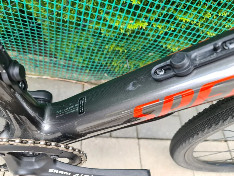 Used Specialized Diverge Base Carbon 2022 Road & Gravel, Light Gray — image 11 of 11
