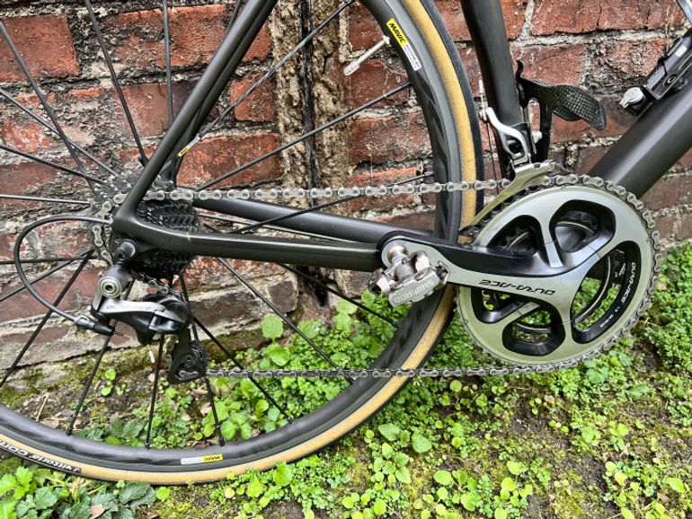 Used Canyon Ultimate CF SLX 9.0 Dura-Ace 2016 Road & Gravel — image 3 of 6