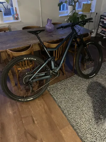 Used Scott Genius 960 2021 Mountainbike, Blu — image 1 of 3