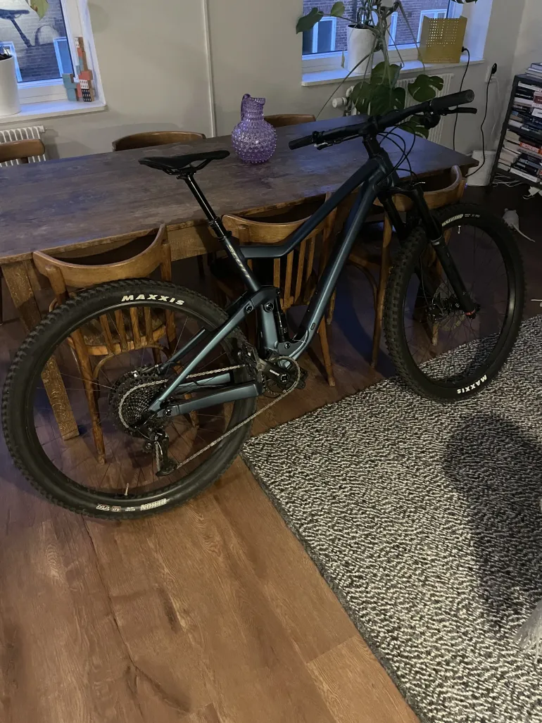 Used Scott Genius 960 2021 Mountainbike, Blu — image 1 of 3