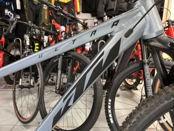 Tweedehands KTM ULTRA EVO DIM 2022 Mountainbike — afbeelding 7 van 7