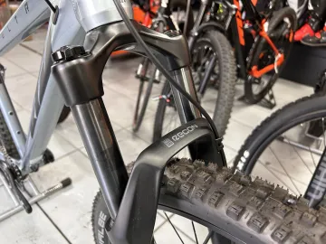 Tweedehands KTM ULTRA EVO DIM 2022 Mountainbike — afbeelding 6 van 7