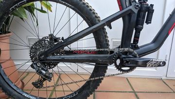 Used Focus SAM 9.9 2019 Mountainbike, Black, 27.5 — image 6 of 11
