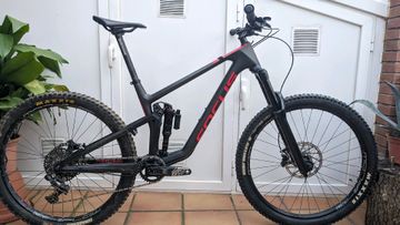 Used Focus SAM 9.9 2019 Mountainbike, Black, 27.5 — image 5 of 11