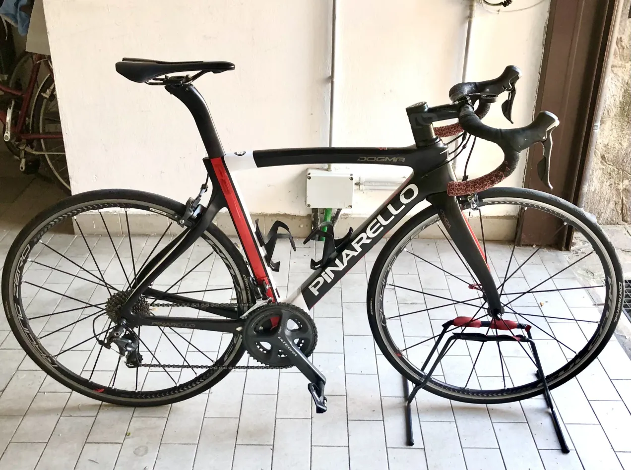 Pinarello dogma on sale f8 2017