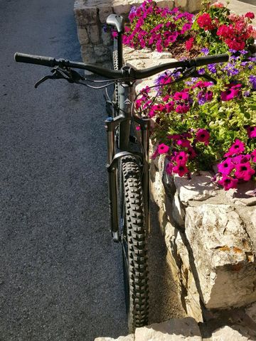 Brugt Merida ONE-FORTY 400 2023 Mountainbike — billede 2 af 5
