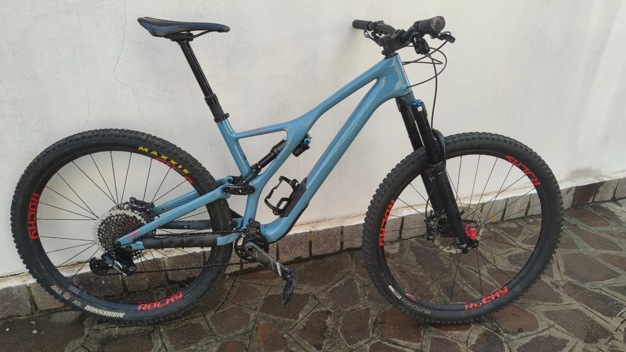 Stumpjumper expert best sale carbon 29