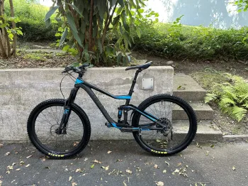 Gebrauchtes Giant Trance Advanced 27.5 0 2015 Mountainbike, Schwarz, 27, 5 (650B) — Bild 3 von 6