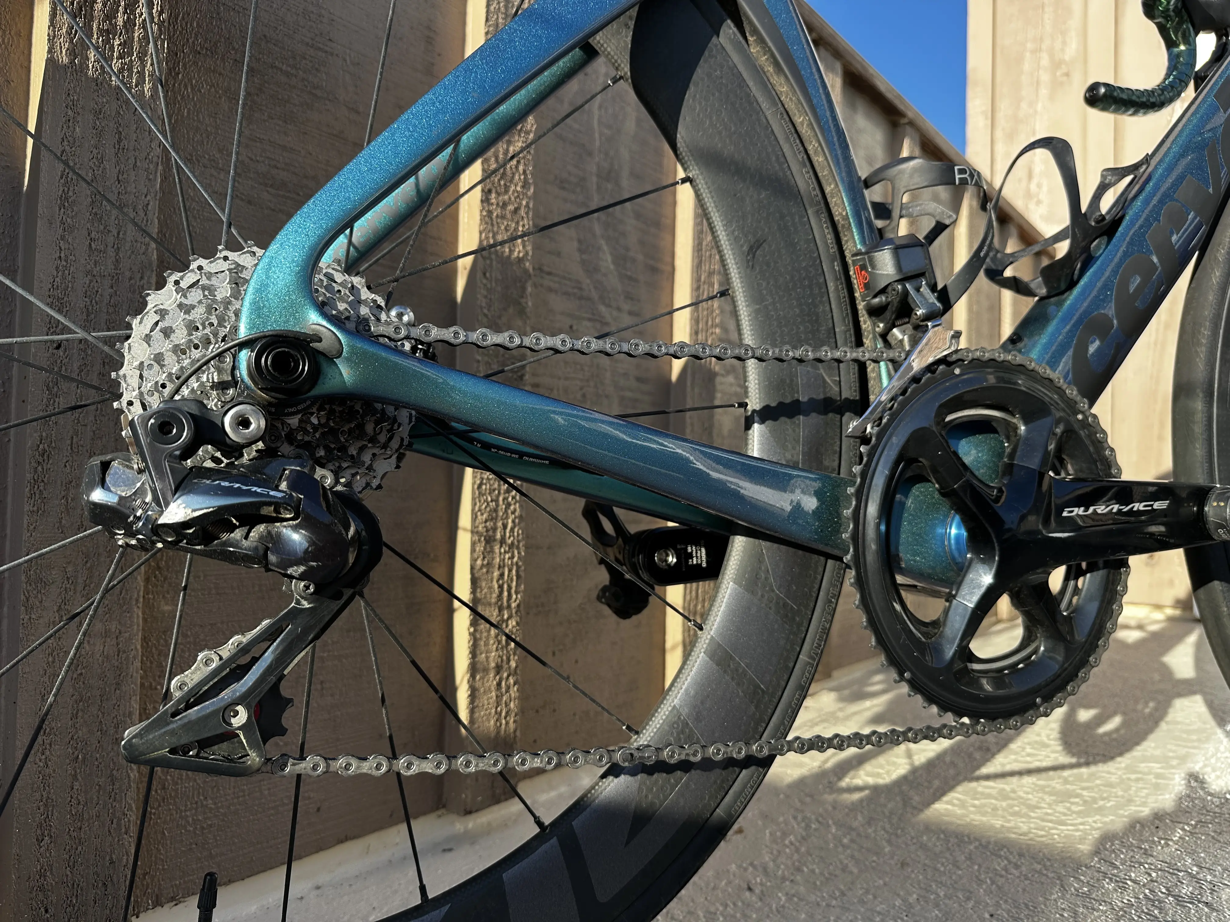 Cerv lo S5 Dura Ace Di2 Disc used in 54 cm buycycle