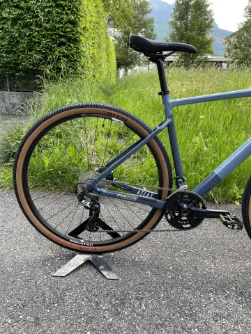Gebrauchtes Focus ATLAS 6.8 2022 Road & Gravel, Blau — Bild 2 von 3