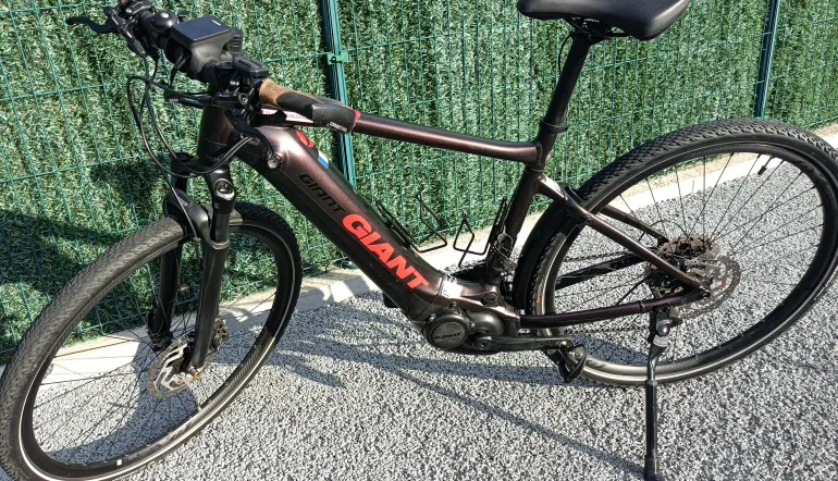 Giant explore E+1 pro used in 52 cm | buycycle